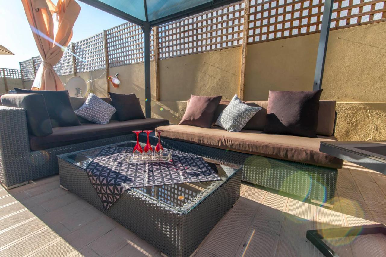Charming Town House Just 500M From The Marina And Its Well Known Typical Market オリョン エクステリア 写真
