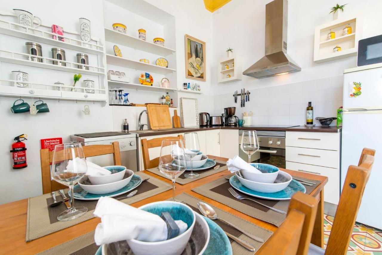 Charming Town House Just 500M From The Marina And Its Well Known Typical Market オリョン エクステリア 写真