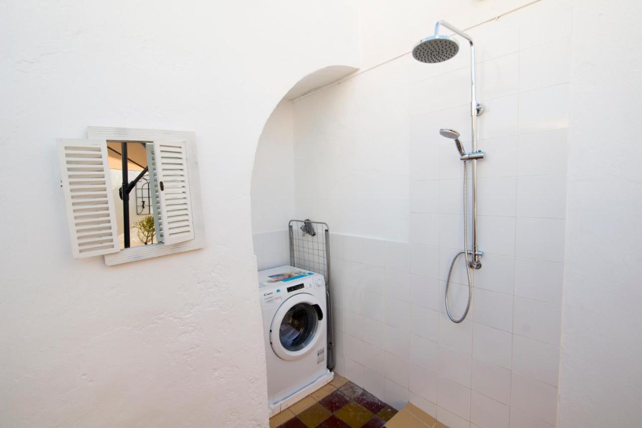 Charming Town House Just 500M From The Marina And Its Well Known Typical Market オリョン エクステリア 写真
